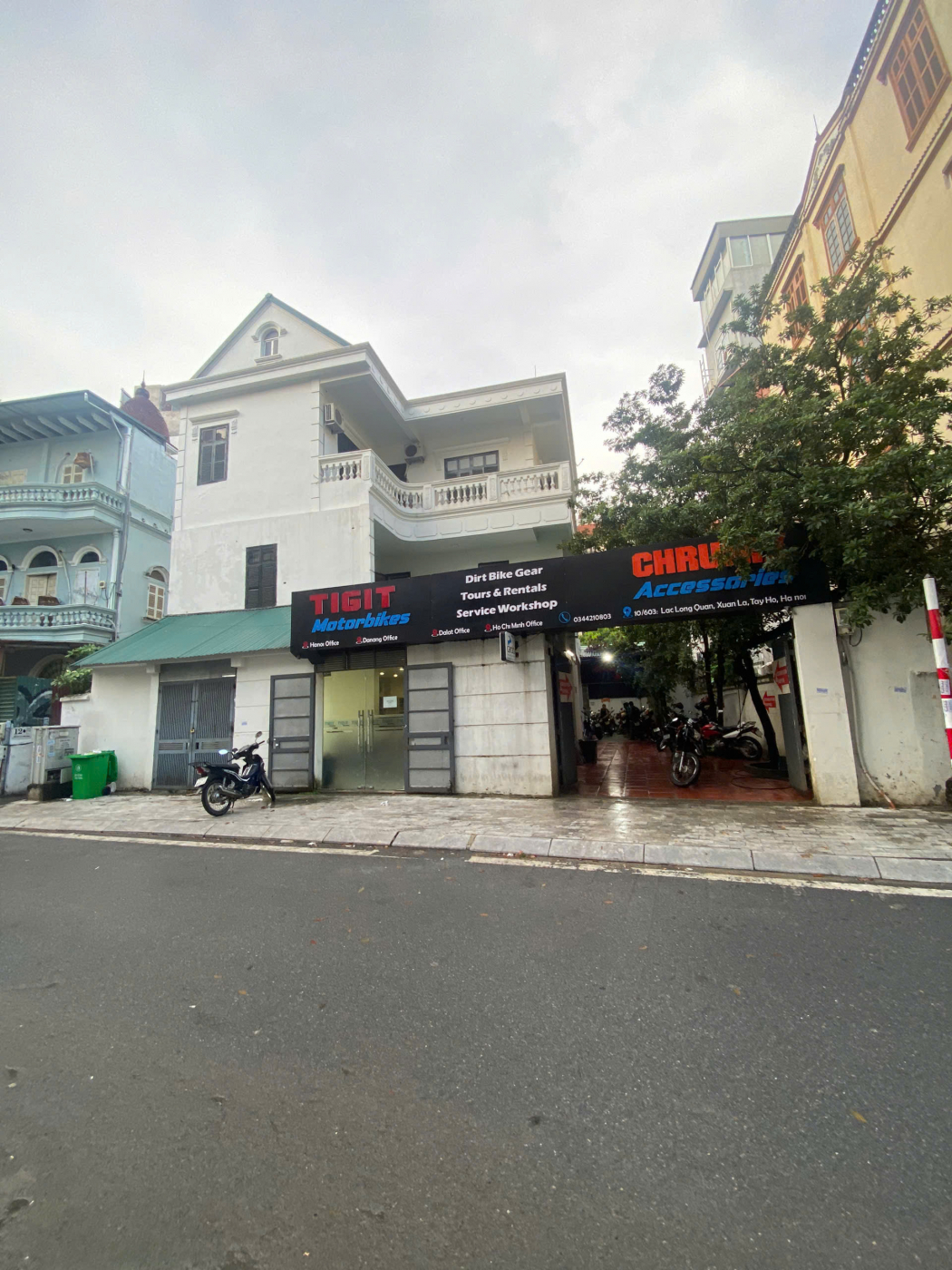 Cần bán gấp nhà mặt phố tại Thị trấn Đông Anh, hợp mở công ty, cây xăng, showrom ô tô, khách sạn.