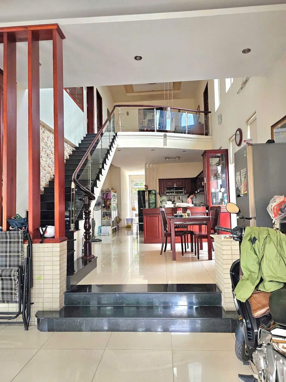 BIỆT THỰ MẶT TIỀN TL49 – THẠNH LỘC Q12 – 571M² THỔ CƯ – GIÁ 36 TỶ
