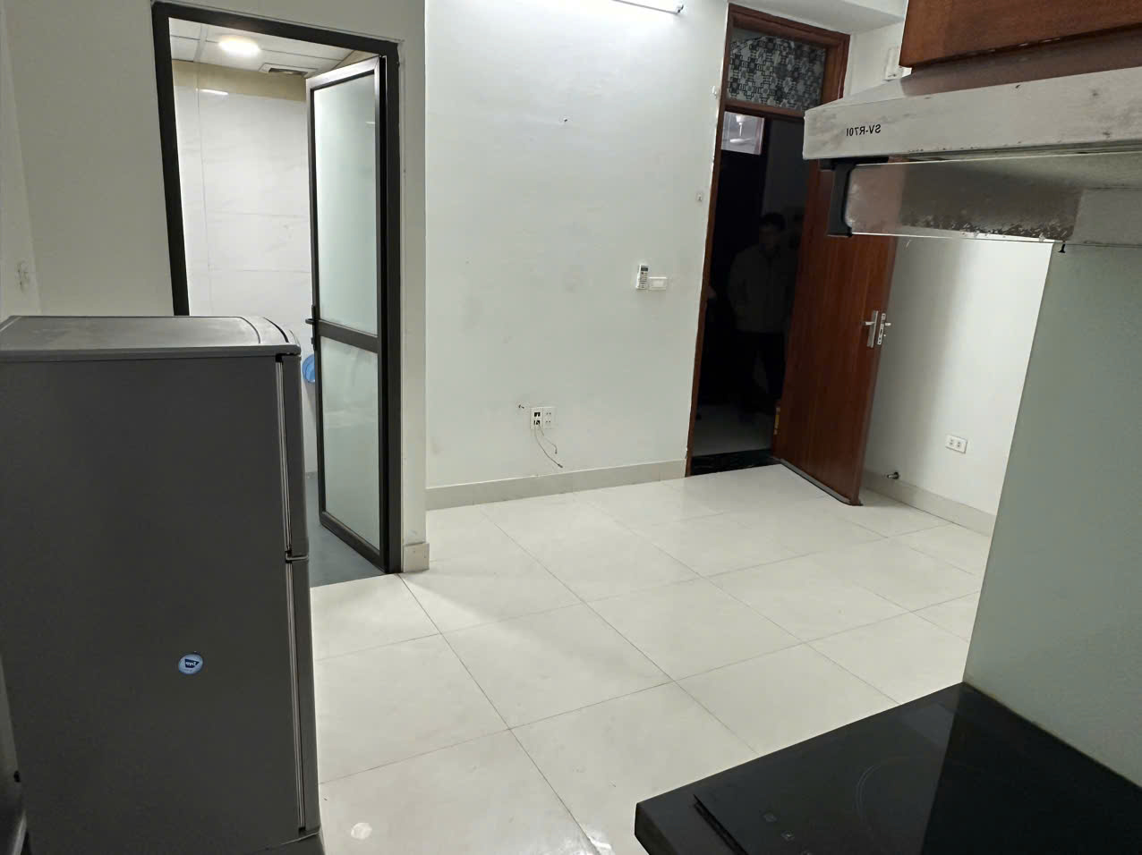 Cần cho thuê căn 1pk 1pn thoáng đẹp ngõ 190 Nguyễn Trãi - Thanh Xuân