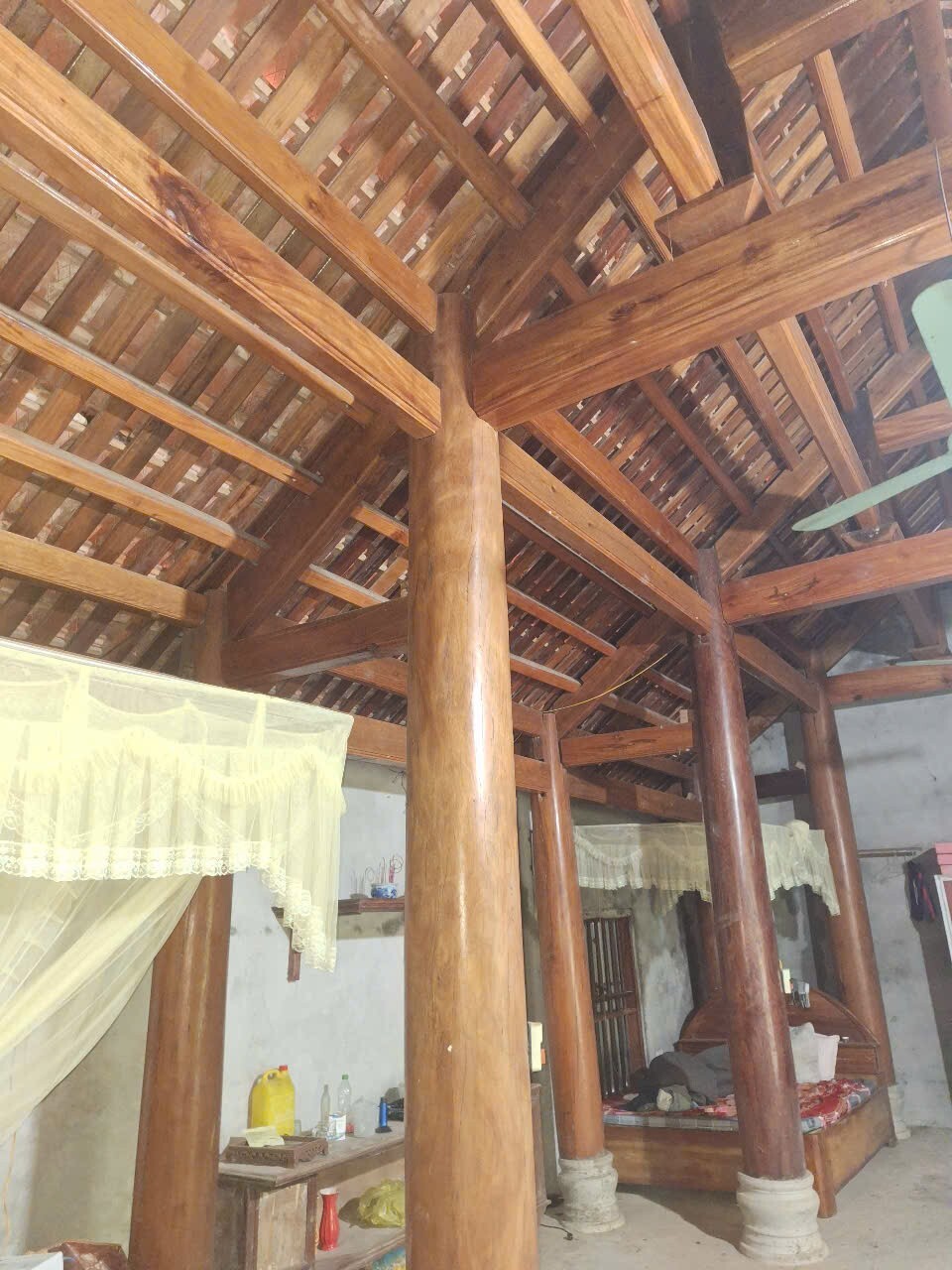 CẦN BÁN GẤP NHÀ GỖ LIM – TÁU ĐẸP – GIÁ CHỈ 350 TRIỆU – X. Như Xuân, T. Thanh Hóa