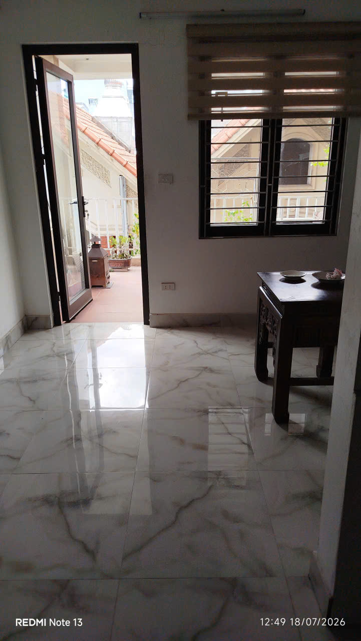 Chính chủ bán nhà 5 tầng 36m²,phố Nhật Chiêu,cách 20m ra Hồ Tây,ô tô qua nhà-12tỷ,sđt 0382188085