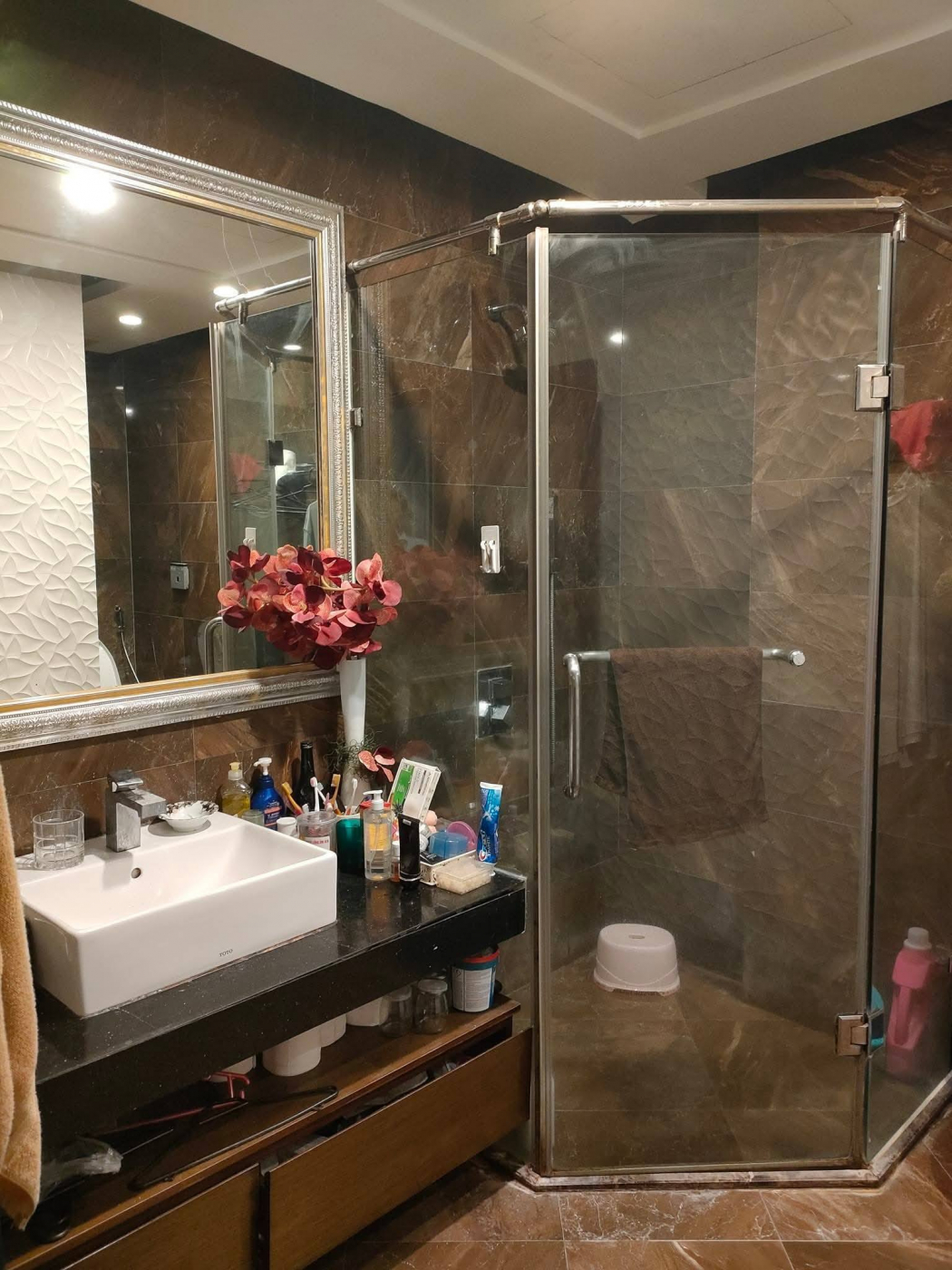 Bán gấp căn nhà mặt phố 110m2 - 6 tầng thang máy - mặt tiền 4m tại Trần Quốc Toản – chỉ 76.5 tỉ có