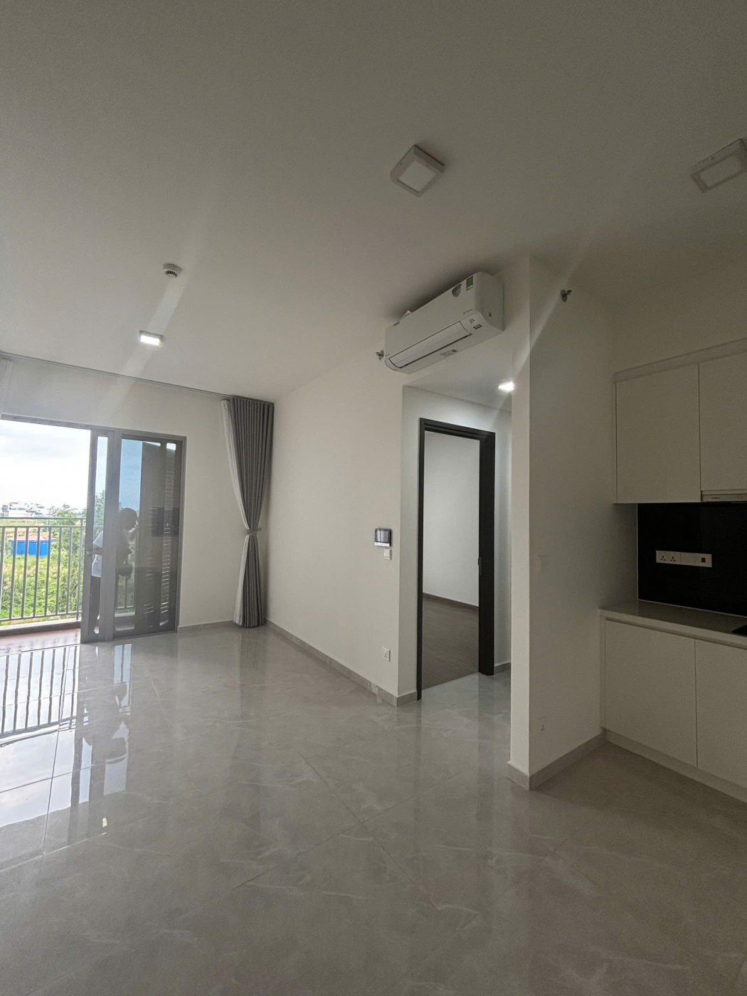 48.8m2 - Giá 4.2 tỷ - 1PN1WC hoàn thiện cơ bản - Celesta Nguyễn Hữu Thọ