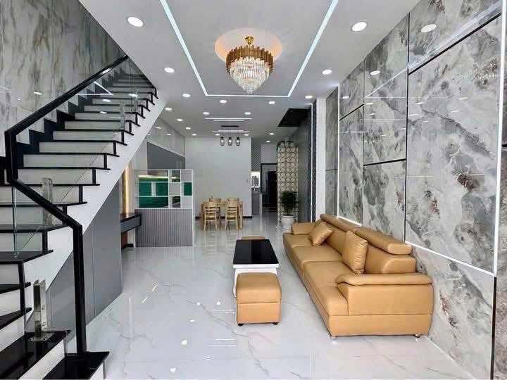 MUA ĐẤT TẶNG NHÀ LẦU – NHẬN QUÀ KHỦNG TRONG THÁNG