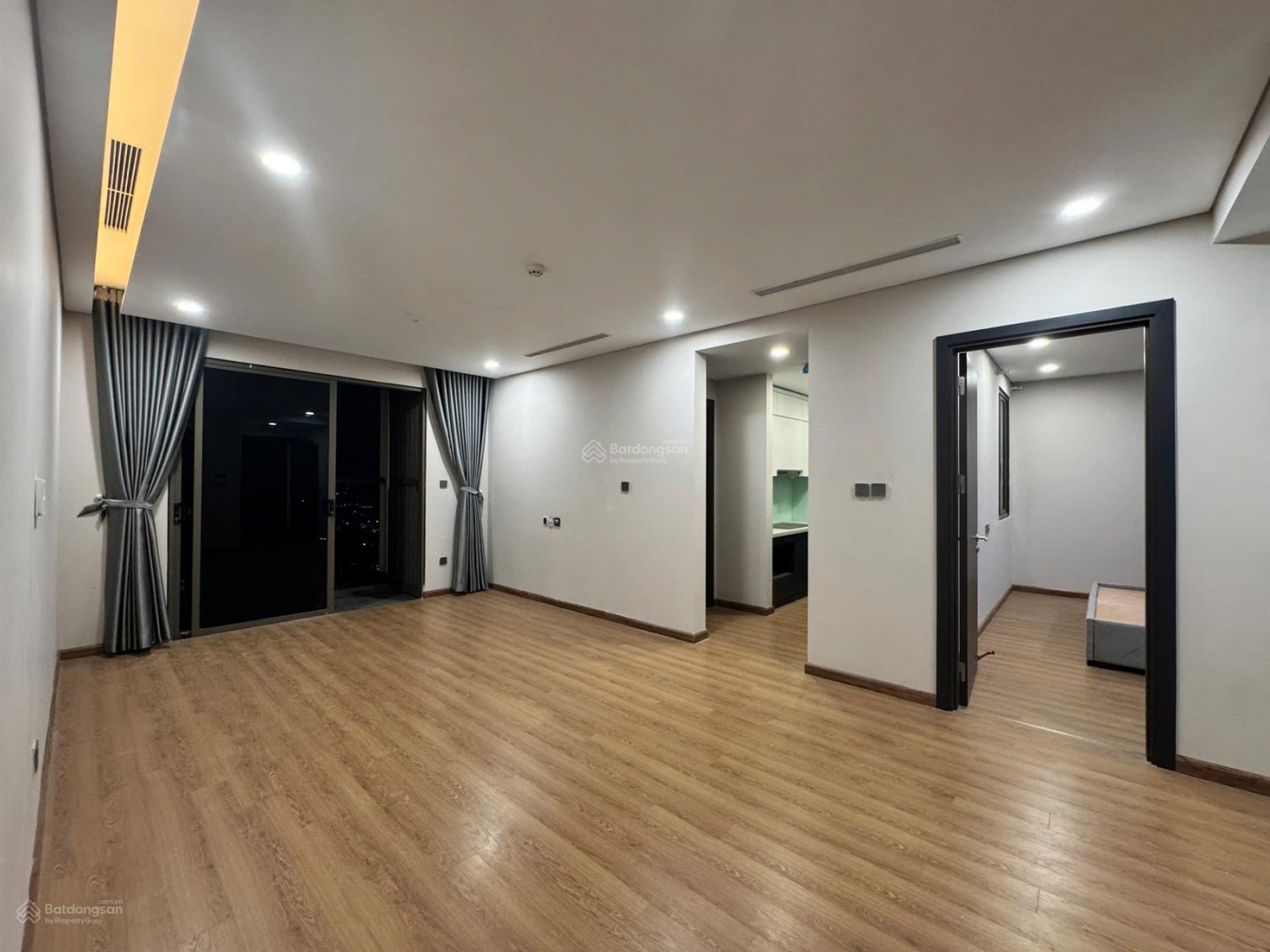 Chính chủ cần bán gấp căn hộ 89,4m2, 3PN 2WC tại Terra An Hưng, nội thất cơ bản tầng cao thoáng mát