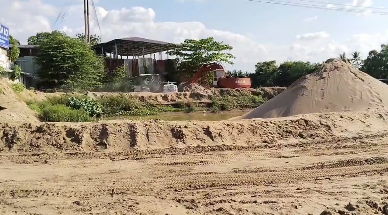 ĐẤT ĐẸP - GIÁ TỐT - CHÍNH CHỦ Cần Bán Nhanh Lô Đất Mặt Tiền Đường Quốc Lộ Và Sông - Vĩnh Long