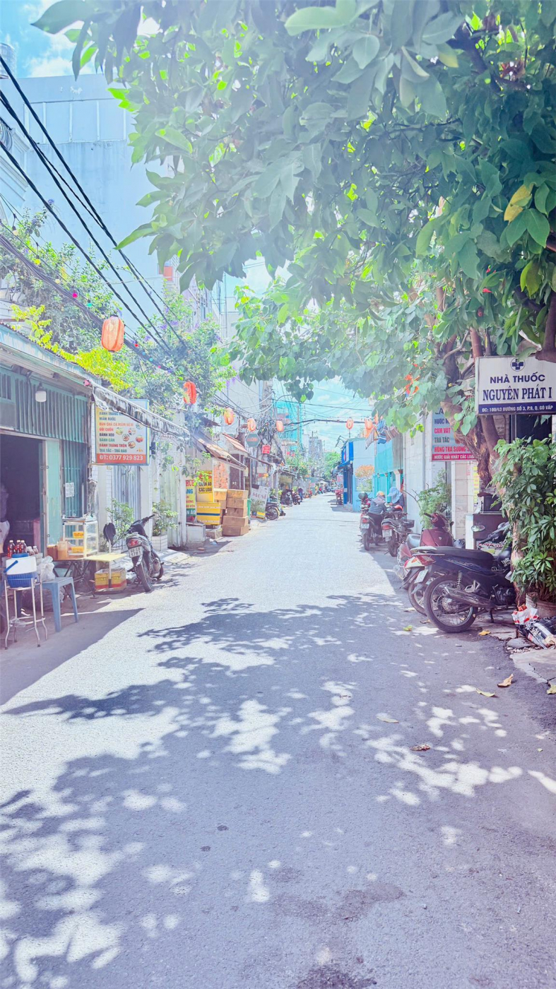 CHÍNH CHỦ, HẺM XE TẢI THÔNG – VỊ TRÍ KD ĐỈNH CAO, GẦN CÔNG VIÊN LÀNG HOA DT 100M2 CHỈ 11.1 TỶ
