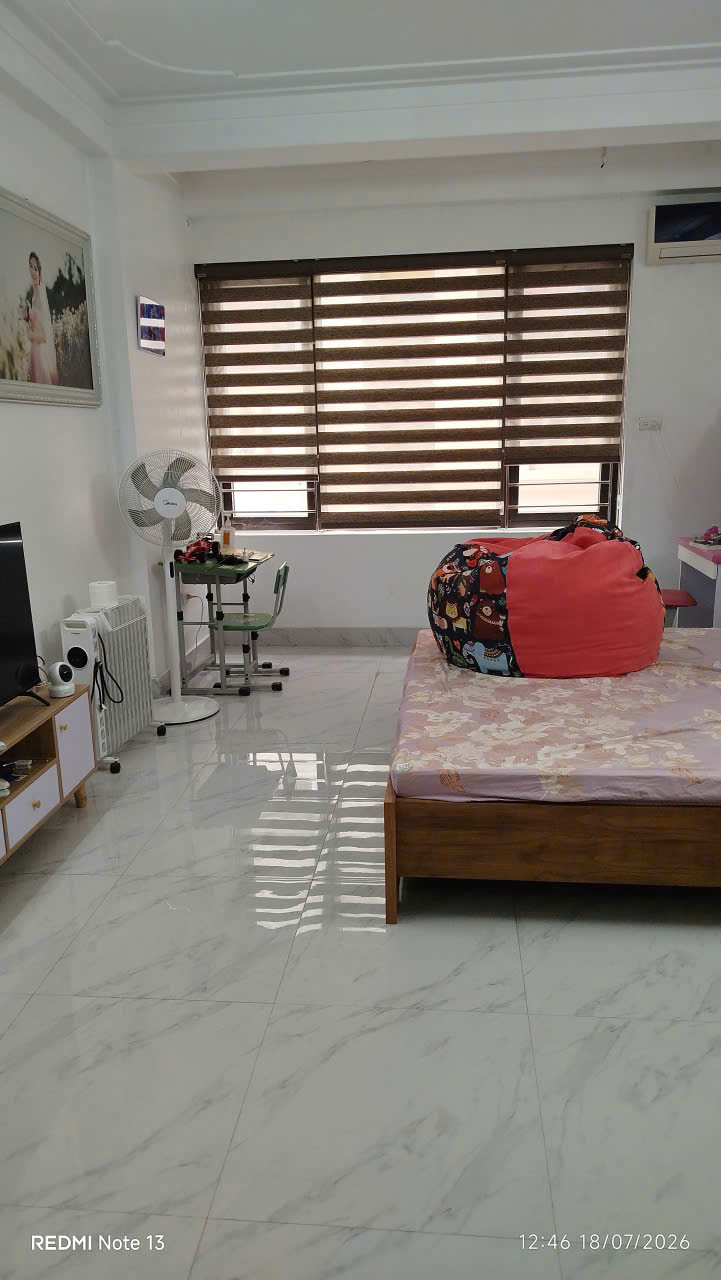 Chính chủ bán nhà 5 tầng 36m²,phố Nhật Chiêu,cách 20m ra Hồ Tây,ô tô qua nhà-12tỷ,sđt 0382188085