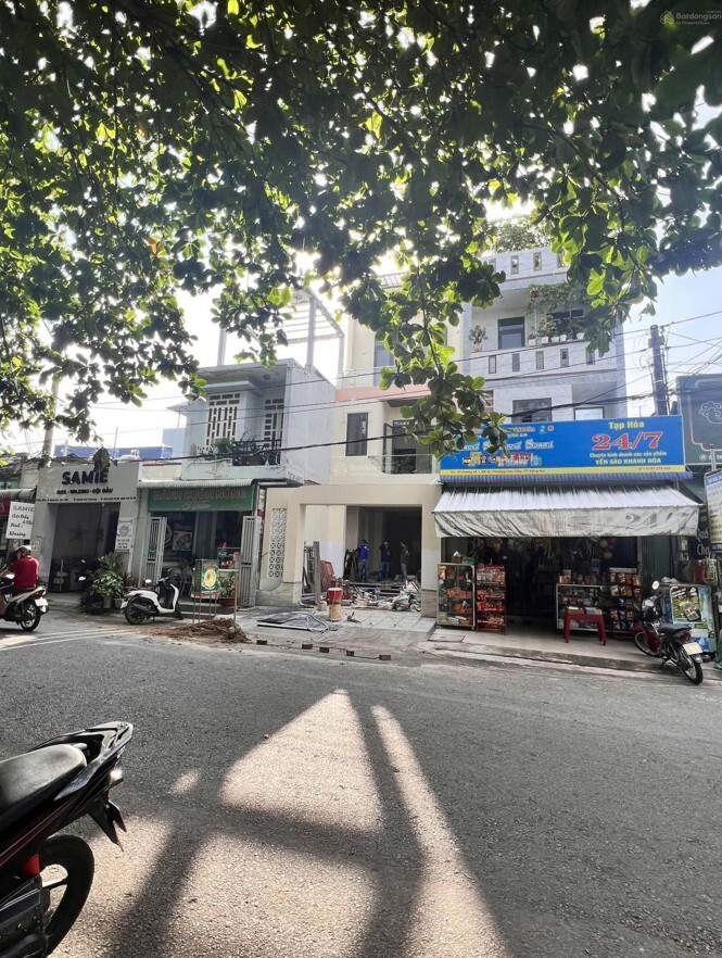 Chính chủ bán đất Lavender City - 180m2, mặt tiền 10m, đường 12m - Giá chỉ 3,2 tỷ