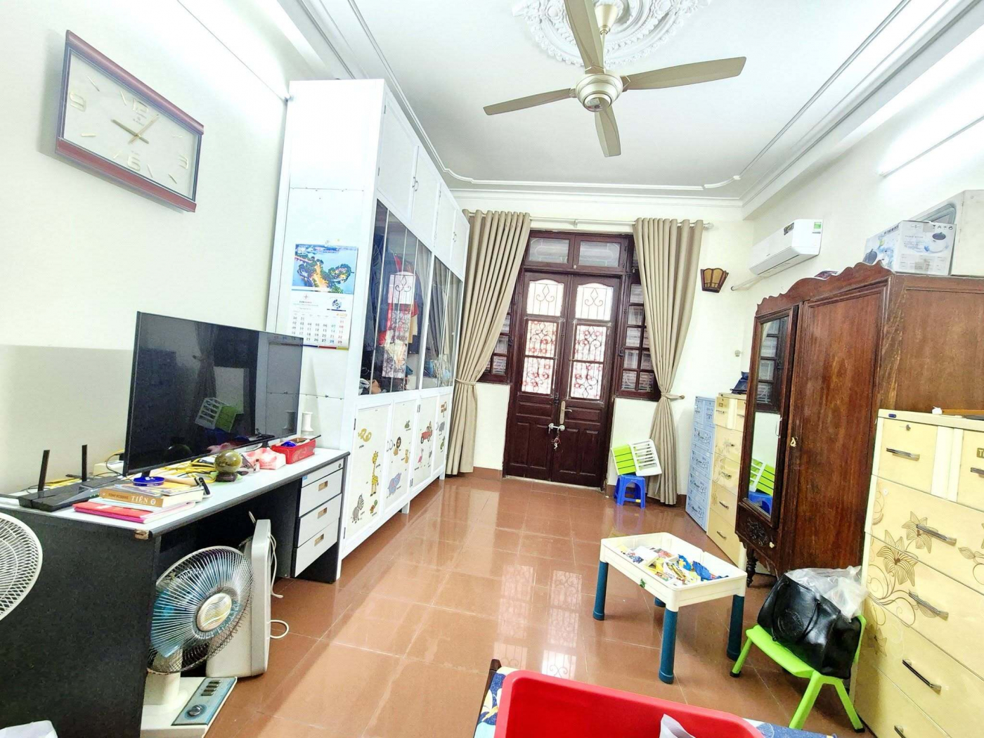 Siêu hiếm! Bán nhà Bùi Thị Xuân 75m2, 5 tầng, mặt tiền 8m, giá 45.5 tỉ, ô tô, kinh doanh
