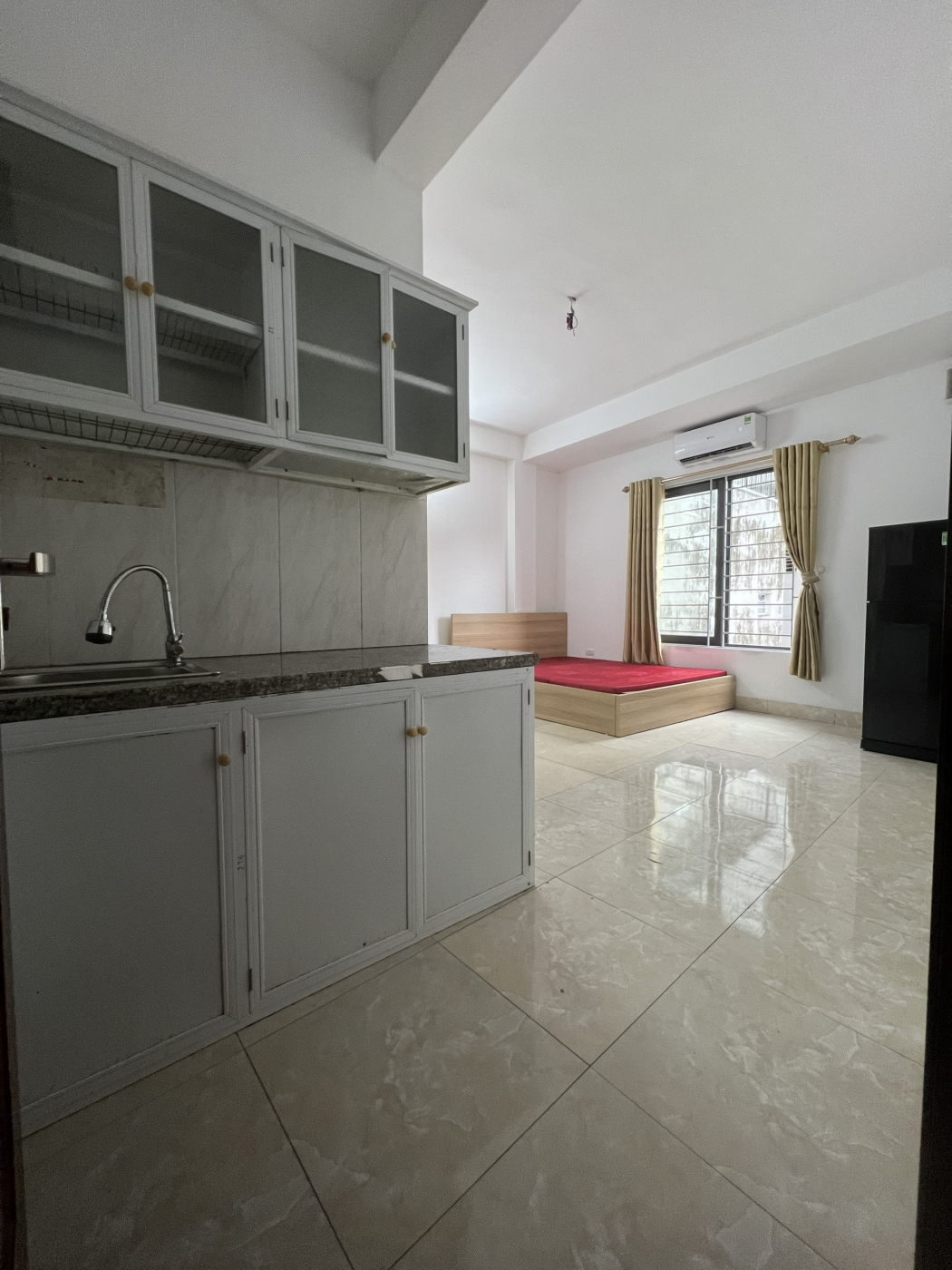 Cho thuê CCMN khép kín giá 4tr5 rẻ đẹp ngõ 128 Đình Thôn - Mễ Trì