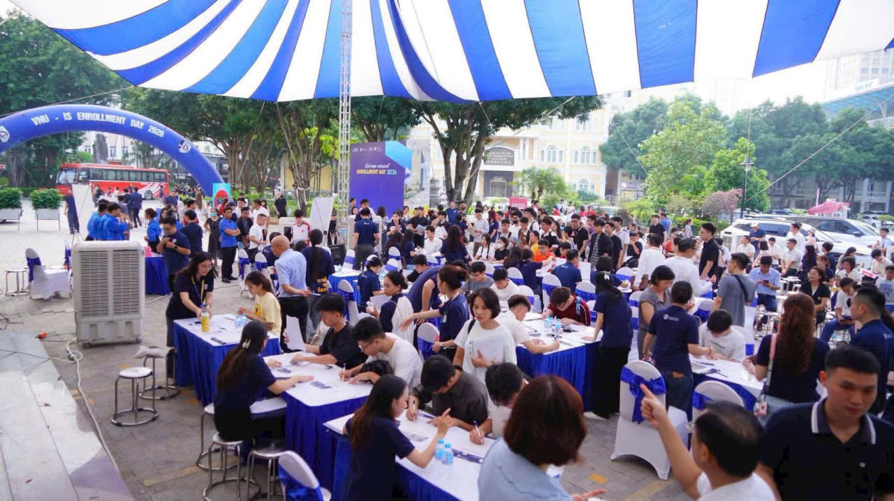Lý do khách hàng nên chọn Bất động sản Hòa Lạc?
1. Giá rẻ, còn hấp dẫn.
2. Dòng tiền sinh lời.
3.