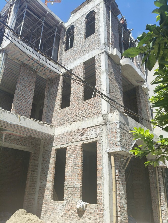 Chính chủ bán nhà 3 tầng ngõ 51 Trần Xuân Soạn, Hạc Thành - Nội thất cơ bản, 3 phòng ngủ