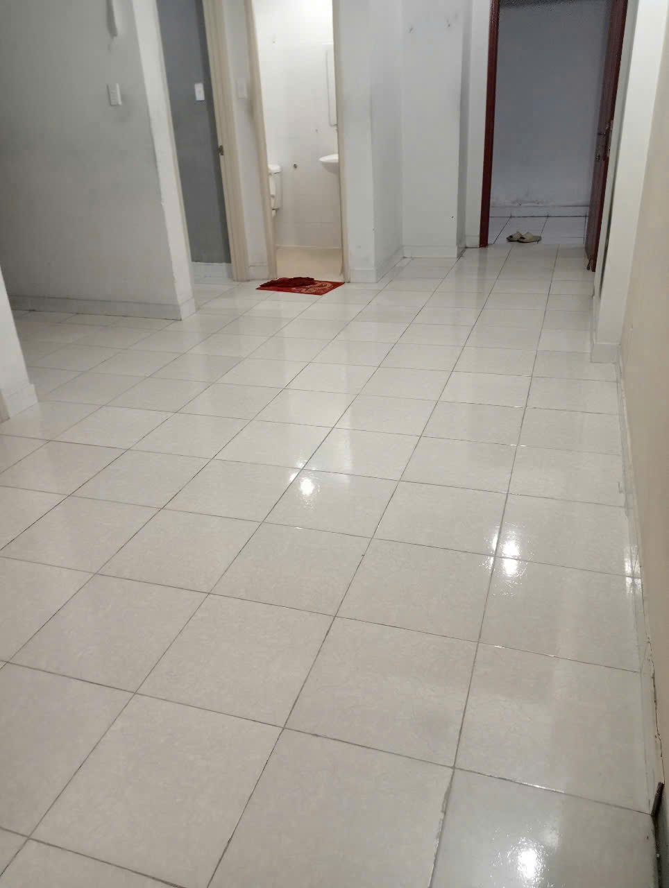 Hot hot Bán căn sổ hồng tại HQC Plaza, 55m2 2PN 1,450. Có hỗ trợ vay ngân hàng. Trống sẵn ở ngay