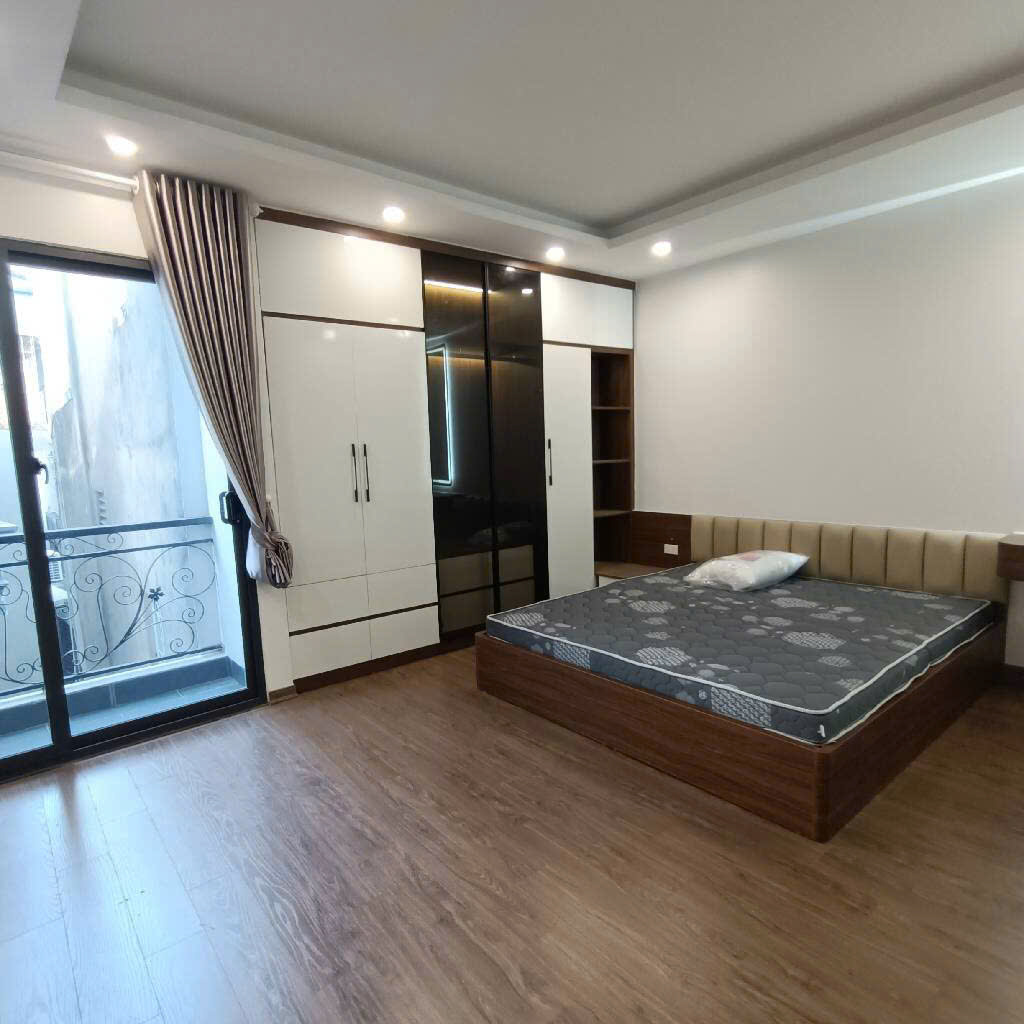 Chính chủ bán nhà Vĩnh Hưng, Hoàng Mai 62m2 x 6 tầng có thang máy, ô tô vào nhà, vừa ở vừa kinh
