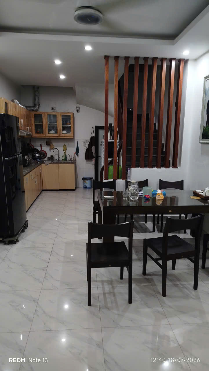 Chính chủ bán nhà 5 tầng 36m²,phố Nhật Chiêu,cách 20m ra Hồ Tây,ô tô qua nhà-12tỷ,sđt 0382188085