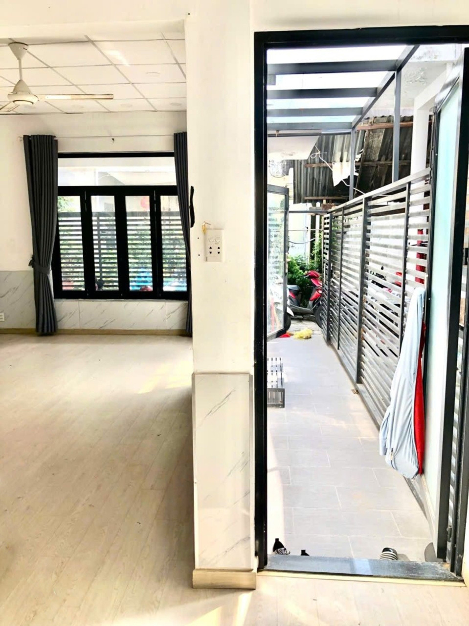 [L2841*] Nhà C4 N.Hậu cạnh LOTTE Mart Gò Vấp, giá 5.x tỷ