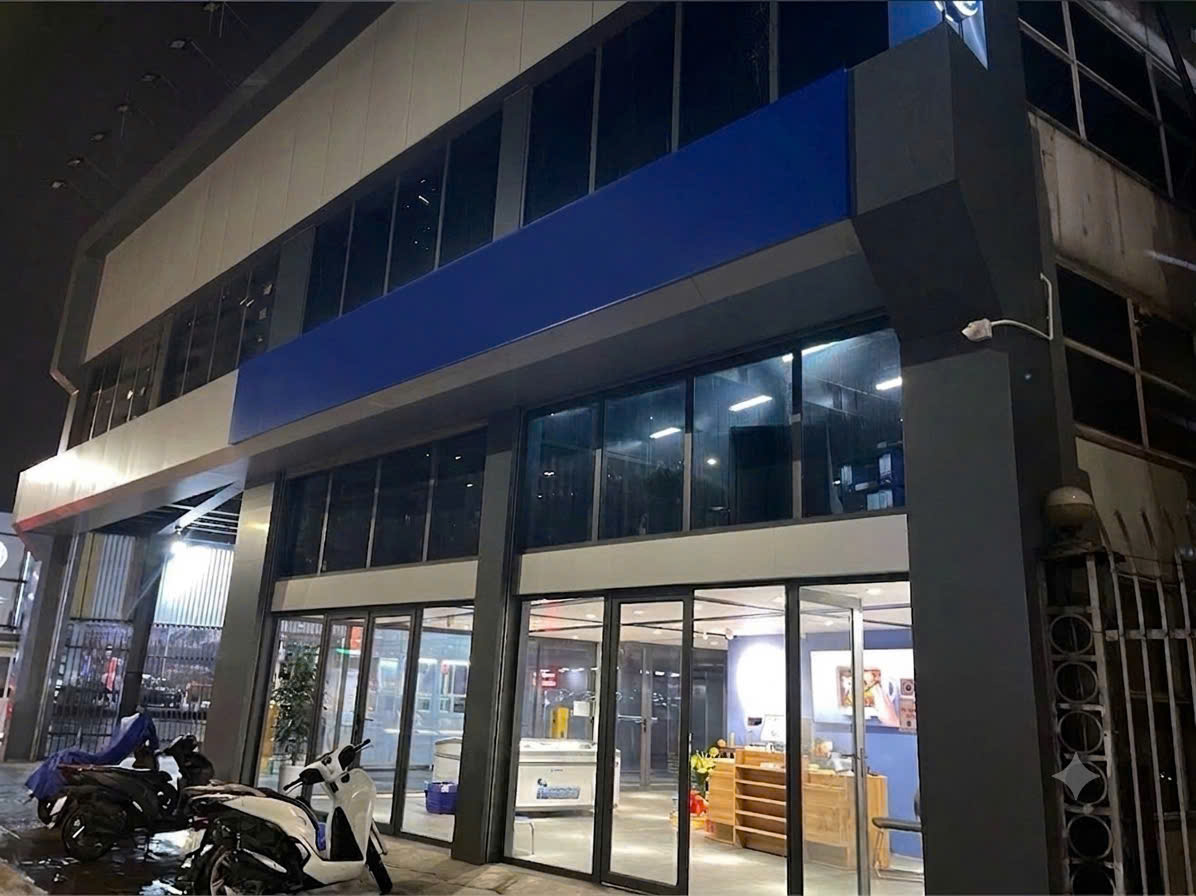 CHÍNH CHỦ CHO THUÊ MB 340M2 MẶT ĐƯỜNG LÊ VĂN LƯƠNG, GIÁ RẺ VỊ TRÍ ĐẮC ĐỊA