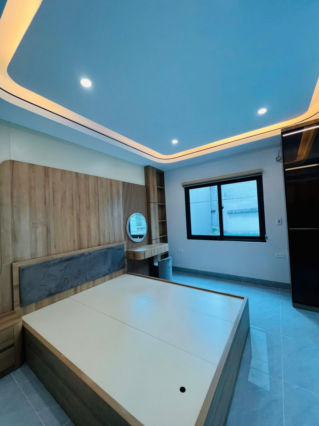 # Bán Nhà Mặt Phố Trần Nhật Duật, Hà Đông – Căn Góc, Ô Tô Đỗ Cửa, kinh doanh tốt