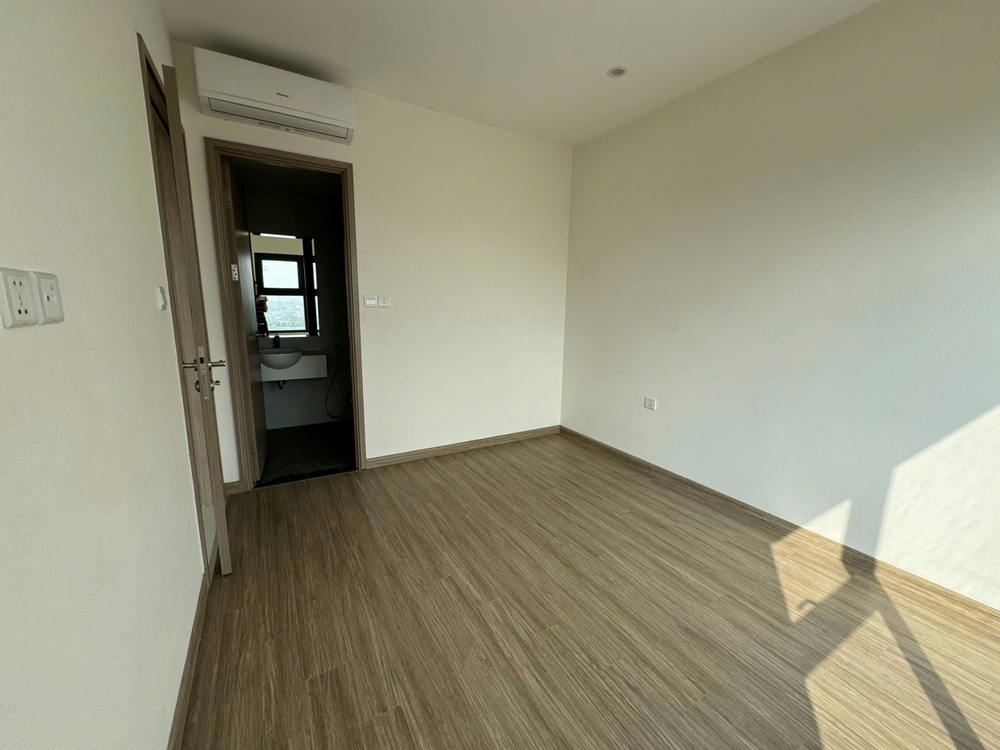 🏢 CHO THUÊ VINHOMES SMART CITY – TÂY MỖ  2PN 2WC  55M²  9 TRIỆU/THÁNG