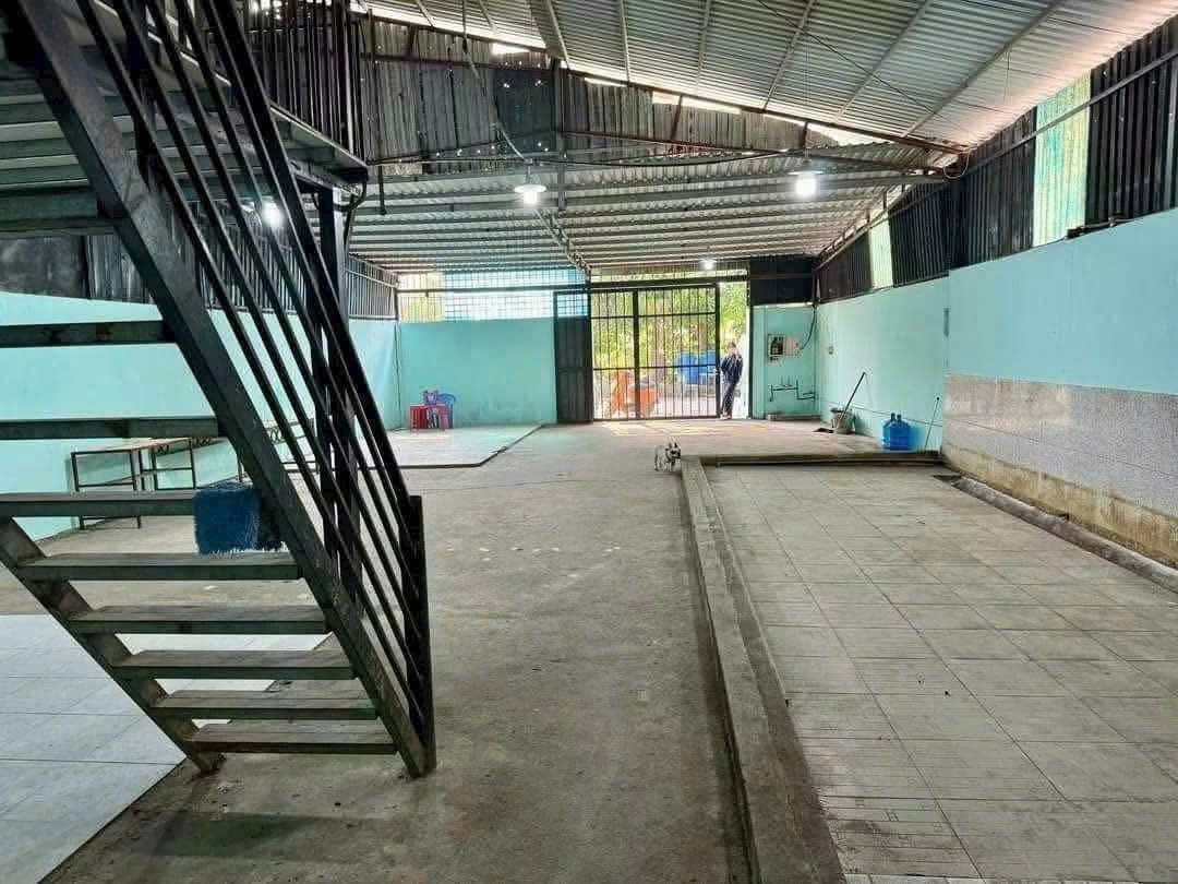 HẠ GIÁ BÁN GẤP CHỈ 8 TỶ – XƯỞNG 350M² LÔ GÓC 2 MẶT TIỀN AN PHÚ ĐÔNG, HCM