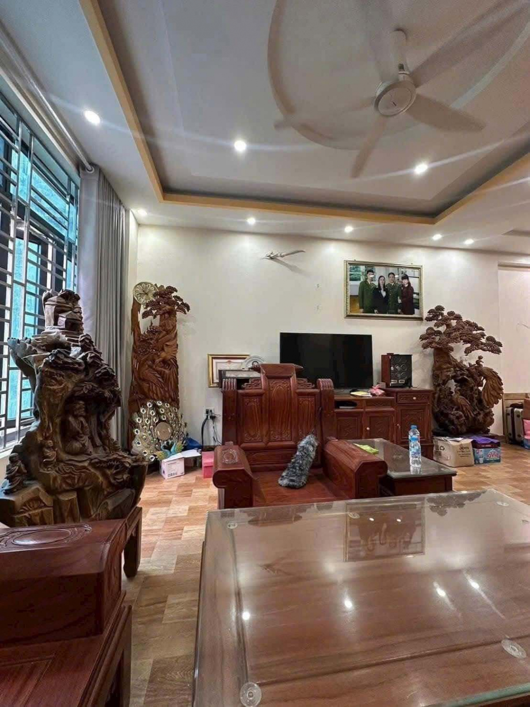 Bán nhà 4 tầng mặt phố Đặng Quốc Chinh, ph Lê Thanh Nghị, TP HD, 75m2, mt 5m, 4 ngủ