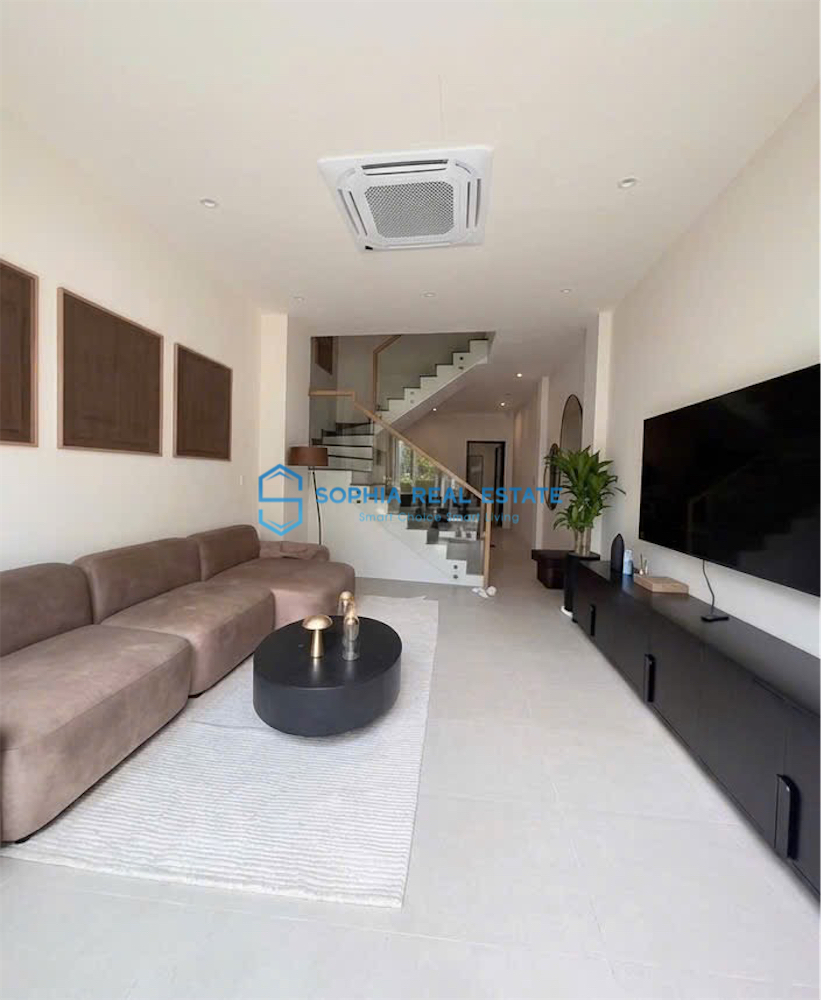 💢 Nhà đẹp Thảo Điền, 4x20m, 4 phòng ngủ, sân trong, 35 triệu