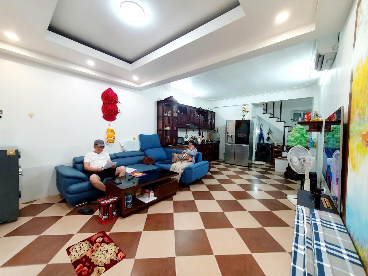 Căn Rất Rộng P. Kim Mã mà không quá chục tỷ