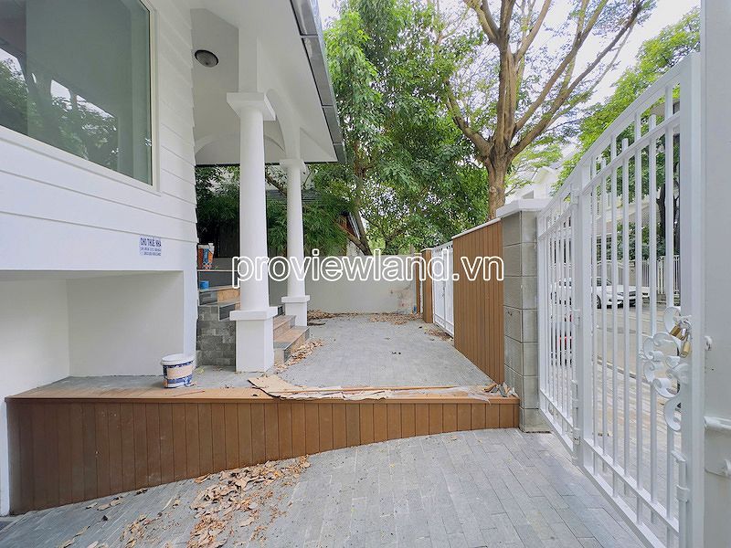 Cho thuê biệt thự Saigon Pearl căn góc, có thang máy, 10x21m, 4 tầng, giá 120 tr/th