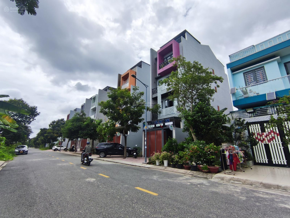Bán nhà KDC Lovera Khang Điền - Phong Phú 4, 5 tầng, 100m2 chỉ nhỉnh 9 tỷ
