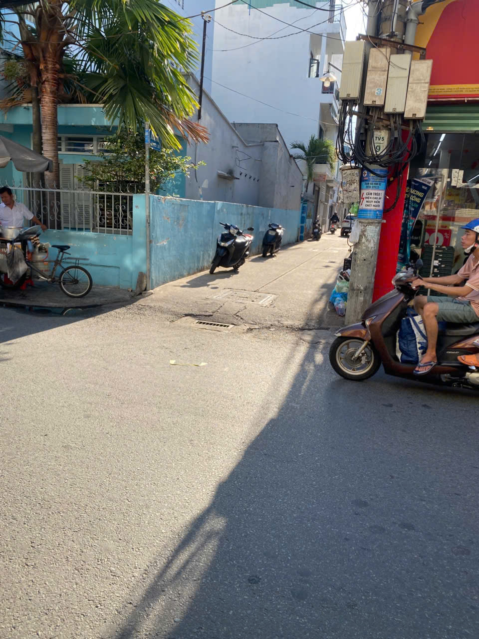 CHO THUÊ NHÀ 130M² – MẶT HẺM RỘNG – PHÙ HỢP LÀM KHO, XƯỞNG, KINH DOANH ONLINE