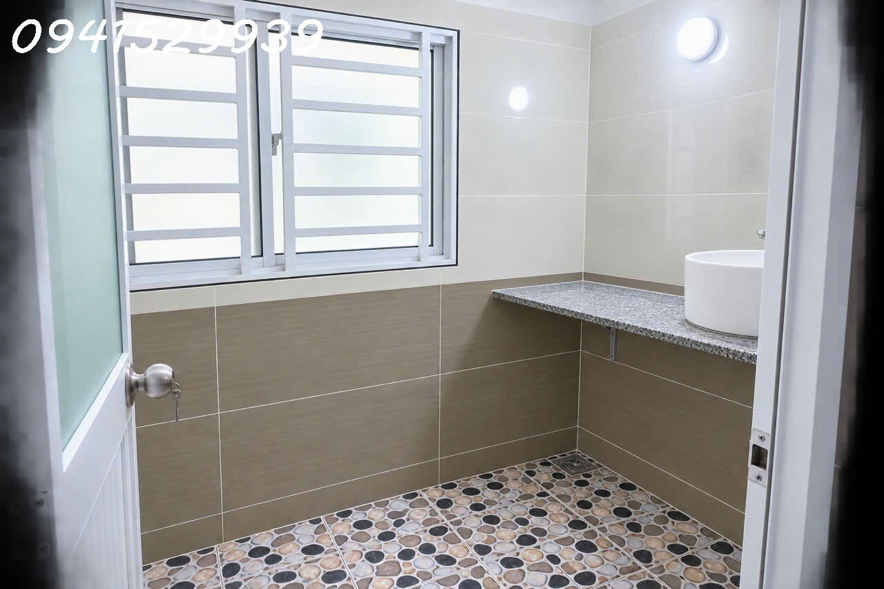 NHÀ 2 TẦNG -HẺM TINH LỘ 43 -GIÁ 2TY350