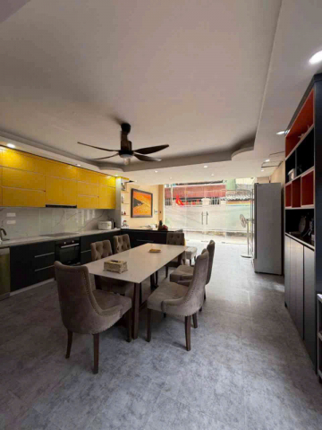 🏡🔥 NHÀ LÔ GÓC NGỌC TRÌ – NGÕ XE TẢI THÔNG – 52M² x 5 TẦNG – GIÁ 17 TỶ 🔥🏡
🚨 HÀNG HIẾM NGỌC