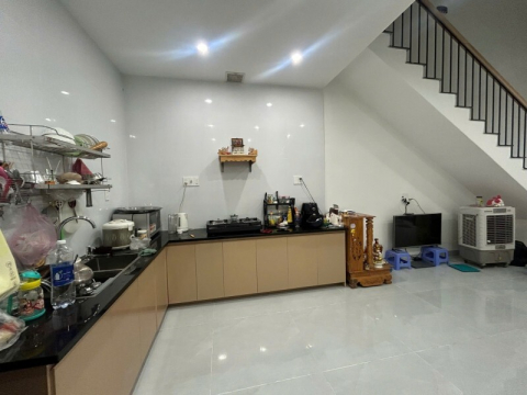 BÁN NHÀ 3 TẦNG ĐƯỜNG NÚI THÀNH, HẢI CHÂU, ĐÀ NẴNG – 46M2 – GIÁ 5,65 TỶ