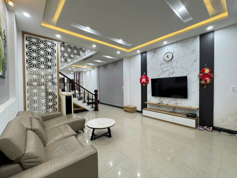 🔴💥NHÀ ĐẸP 2 TẦNG 2 MÊ MẶT TIÊN ĐƯỜNG NGUYỄN KHANG