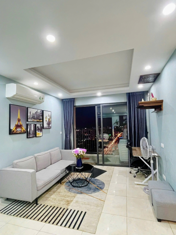 BÁN CĂN 2PN Vinhomes D'capitale - TÒA C3 đẹp bc Đông Nam full đồ giá 8.9 tỷ