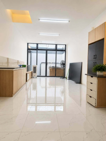 NHÀ MỚI 4 TẦNG LÊ TRỌNG TẤN (TÂN PHÚ) – 90M² N 4.4 – CÓ Ô CHỜ THANG MÁY – GIÁ CHỈ 8.X TỶ