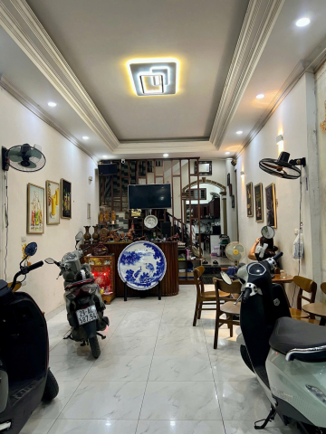 BÁN NHÀ MẶT PHỐ VŨ VĂN CẨN – VẠN PHÚC – HÀ ĐỒNG-  62M² – 4 TẦNG –  VỈA HÈ RỘNG KINH DOANH TỐT -18