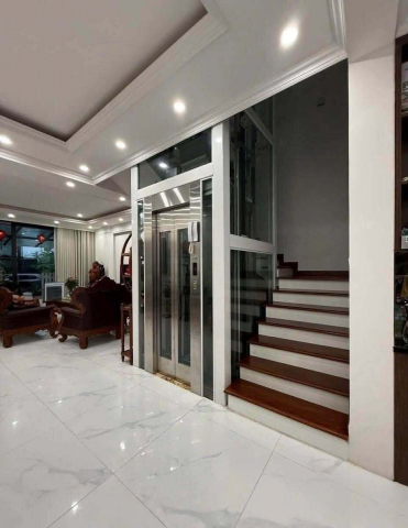 🔥 BIỆT THỰ LIỀN KỀ HOÀNG HOA THÁM – 104M² – 4 TẦNG – MT 5,5M – THANG MÁY – Ô TÔ ĐỖ CỬA – 480TR/M²
