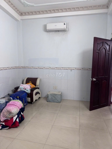CHO THUÊ PHÒNG MÁY LẠNH MẶT TIỀN BÀ HOM, QUẬN 6 – GIÁ CHỈ 3 TRIỆU/THÁNG