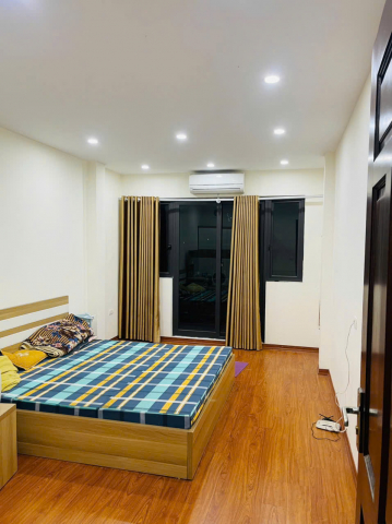 NHÀ ĐẸP GIÁP NHỊ – 6 TẦNG – Ô TÔ ĐỖ CỬA – HAI THOÁNG – Ở NGAY   lh 0975124520