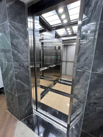 Phòng full nội thất cửa sổ lớn thang máy từ 3.5 triệu tháng