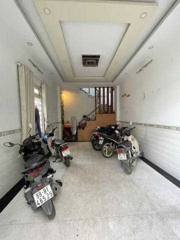 GIẢM SỐC 600 TRIỆU – NHÀ 4 TẦNG 2 MẶT TIỀN TRUNG MỸ TÂY 19, Q.12