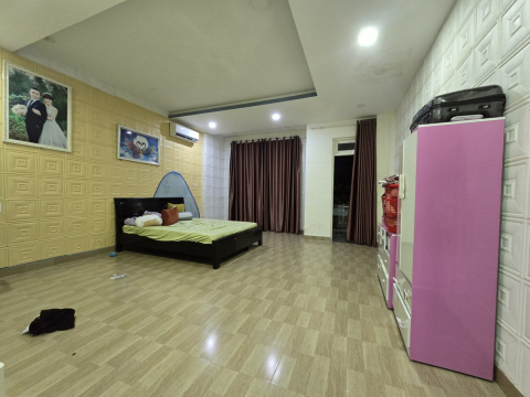 Nhà mặt tiền Lỗ Giáng 100m2, 2 tầng gần chợ Hòa Xuân, giá chỉ 6.5 tỷ
