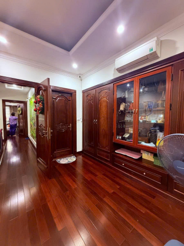 Liền kề khu Hàm Nghi 73m2, nhà 5 tầng, mặt tiền 6m, vỉa hè kinh doanh, quy hoạch 100 năm ổn định,