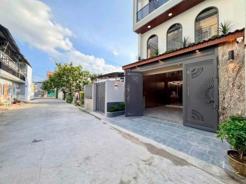 SIÊU PHẨM TCH18 – CHỈ 100M RA ĐH GIAO THÔNG VẬN TẢI – CÓ THANG MÁY HIỆN ĐẠI