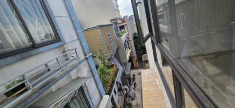 Bán nhà ngõ 163 Đại Mỗ, 70m2 x 5 tầng, 2 mặt ngõ thoáng trước sau, 8 phòng ngủ, miễn TG