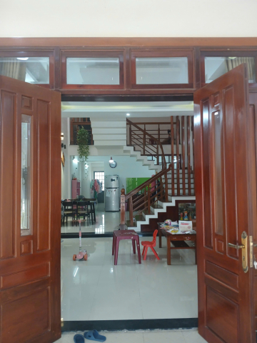 Bán nhà 2,5 tầng đường Hồ Sỹ Dương -  thông Nguyễn Phước Tần