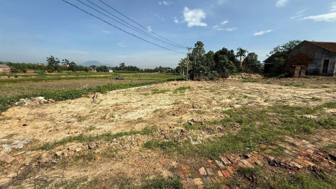 CHỈ 1,8 TỶ DT LÊN TỚI 500 M CÓ 120 M ĐẤT THỔ CƯ CÒN LẠI LÀ ĐẤT VƯỜN 
GIÁ CÒN CHƯA ĐẾN 2 TỶ - TẠI