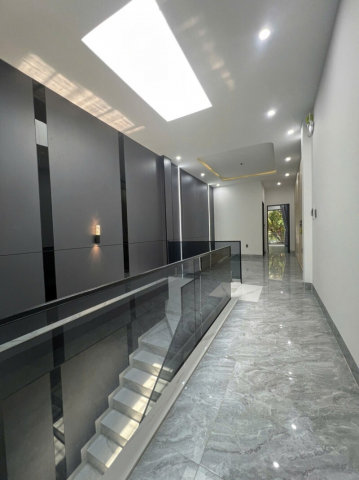 Bán nhà mặt tiền Ông Ích Đường 75m², vị trí kinh doanh đẹp, giá 10.6 tỷ